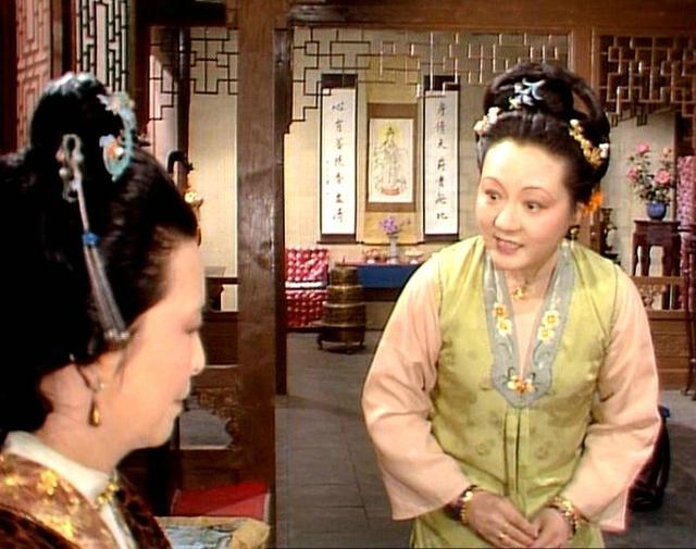 贾府那些不一般的奴才:赖家和周瑞家比贾府还过得滋润?