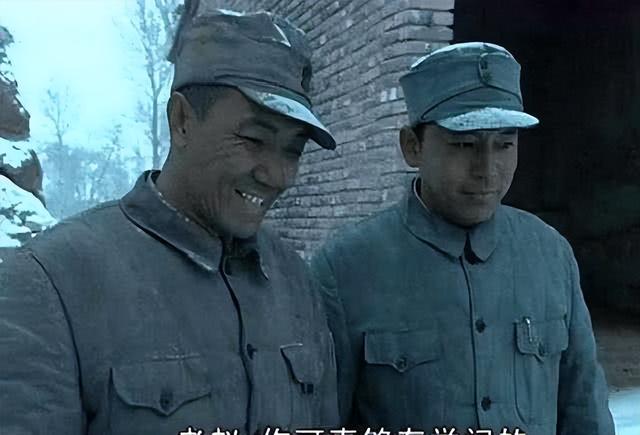 《亮剑》20年后,两位演员遗憾离世,漂亮的“秀芹”低调嫁人