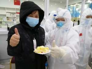 纪雪(战疫日记｜这个生日，我们一起过)