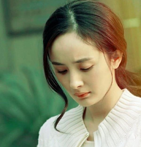 明星高考时的囧事:杨幂忙着拍戏,赵薇丢准考证,第三位无法接受