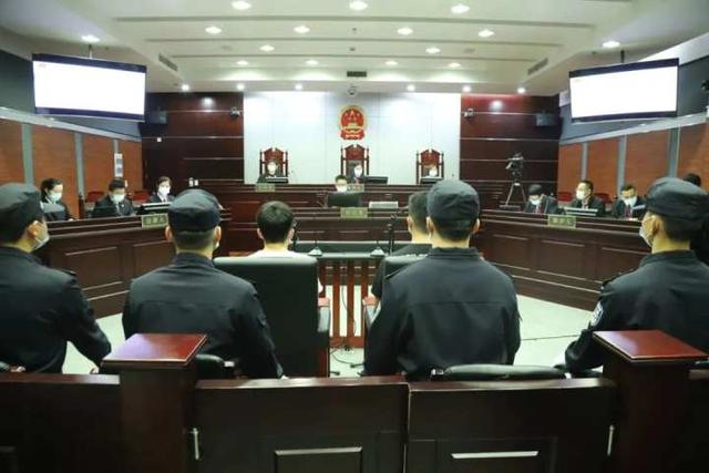 “女子取快递被造谣案”一审判决！背后还惊动了谁？