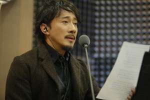 赵立新出什么事了(人前老戏骨，人后颠倒黑白，深扒赵立新的荒唐史，比你想得更复杂)