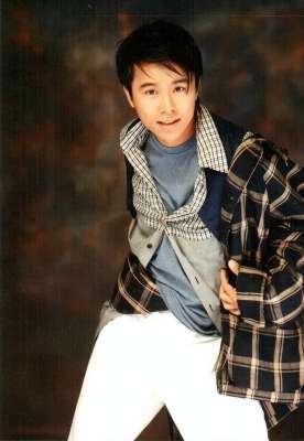 西行囚车(“青歌赛”获奖歌手红豆：猥亵男孩两次被判刑，现状如何？)