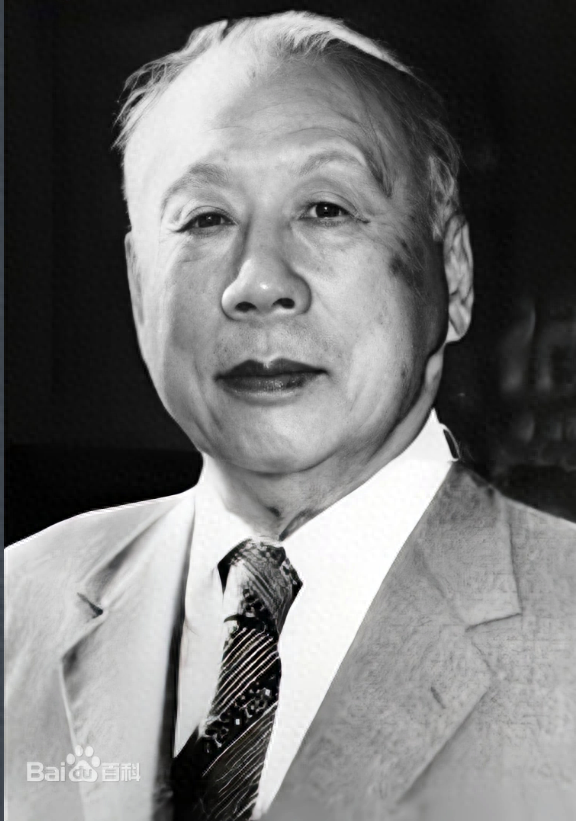前副总参谋长伍修权回忆回东北主管军工生产