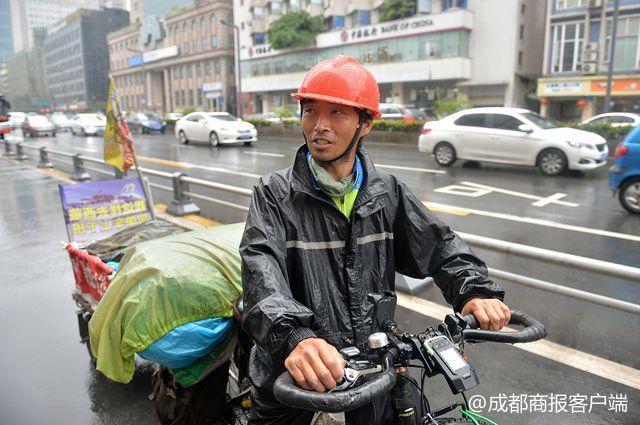 宣传环保 男子一年骑行12600余公里跨越半个中国