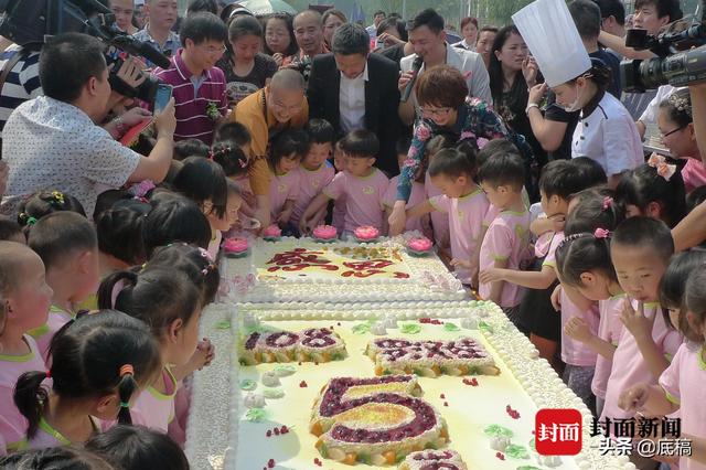 汶川地震寺庙出生的108个“罗汉娃”长大了:有人不想被关注有人觉得“幸运平常”看到僧人会合掌喊“师傅”