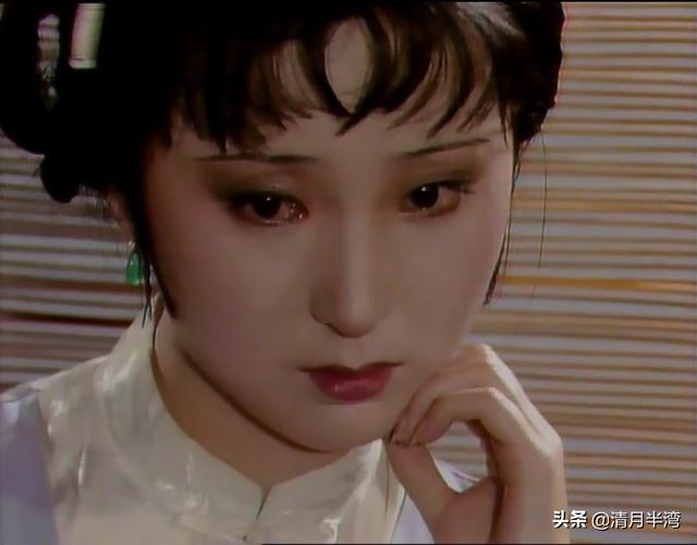 七版黛玉进贾府,谁像侠女闯关,谁像村姑进城,谁才是大家闺秀?