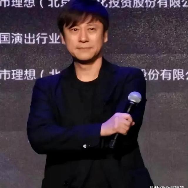 从“国民偶像”到被迫“住进”养老院,56岁的解晓东到底怎么了?
