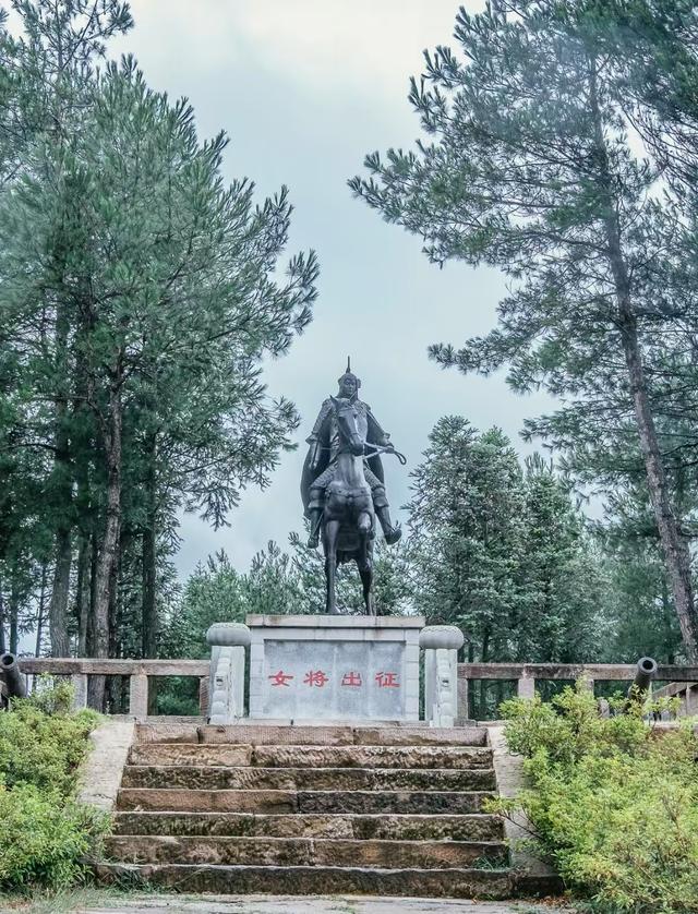 土家族女战神!巾帼英雄秦良玉:白杆兵横扫天下,万寿山镌刻忠魂