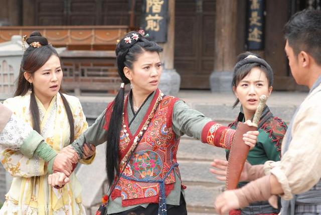 半个娱乐圈都去客串的《龙门镖局》,为啥不如《武林外传》受欢迎
