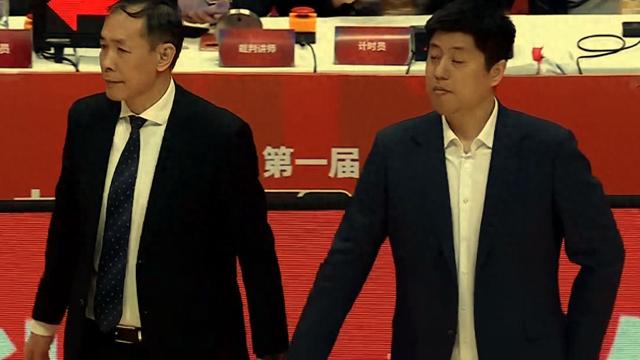 大爆冷!李楠李春江隔空对决:北京击败山西,许利民复仇,潘江认输
