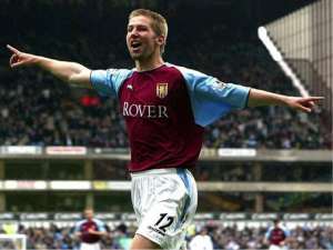 佩格(希策尔斯佩格，昔日球队中场核心，今朝俱乐部董事会主席)