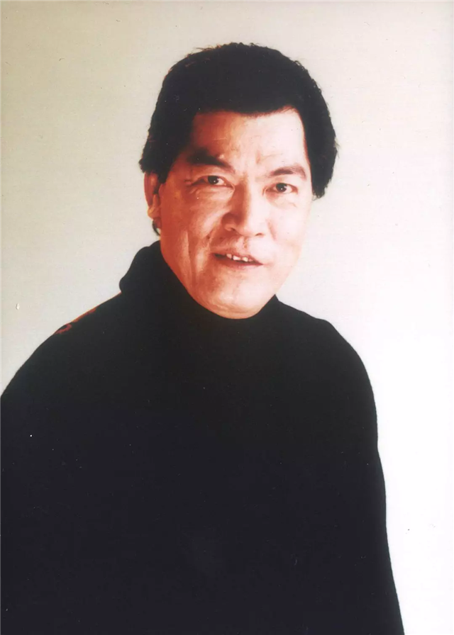 除了李兆基,下面8位香港反派演员也不在了,“医生”气质最佳