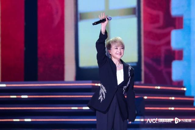 徐小凤赵雅芝汪明荃经典三连唱,“湾区升明月”唱遍怀旧金曲