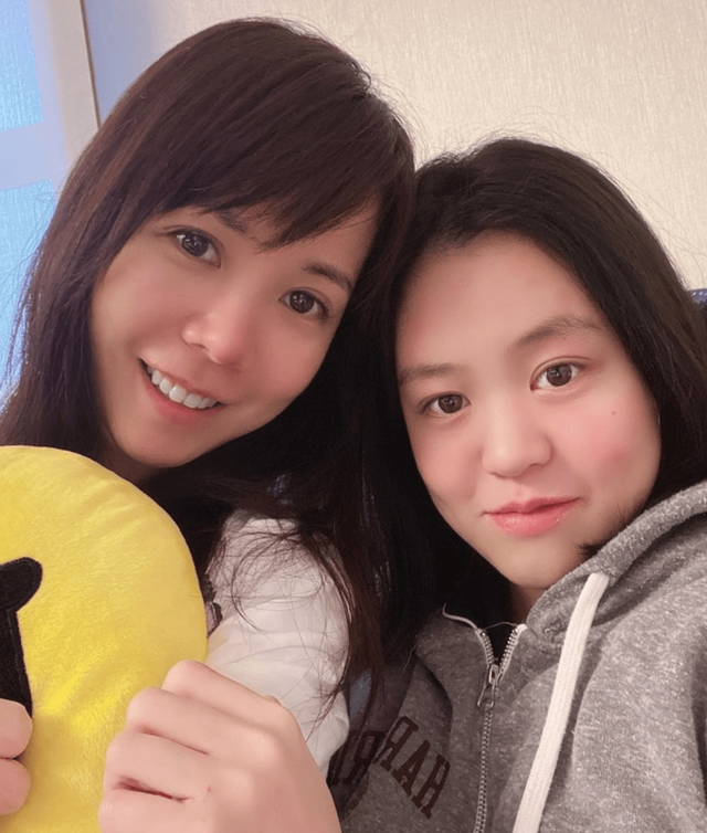刘銮雄3个女儿：长女41岁无人敢追，次女改名，小女儿6岁身价80亿