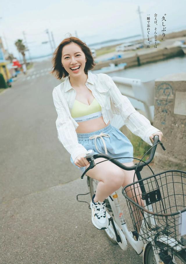 松井珠理奈,时隔六年的杂志写真!