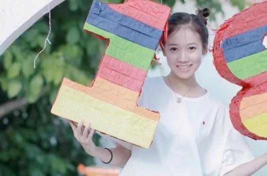 基因遗传太强大,女明星貌美如花的姐妹,林心如妹妹比她还美