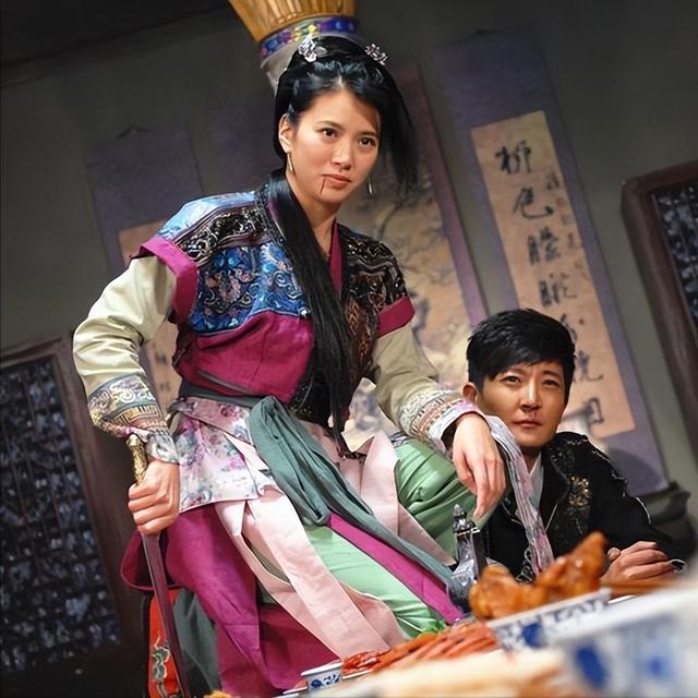 半个娱乐圈都去客串的《龙门镖局》,为啥不如《武林外传》受欢迎