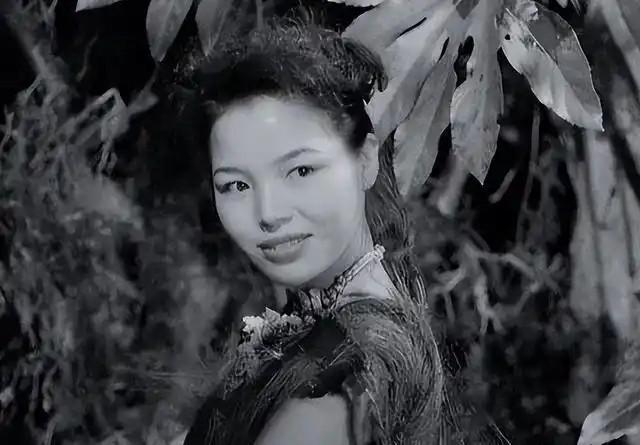 32个男人1个女人被困孤岛6年,1951年营救时仅剩19人,发生了什么
