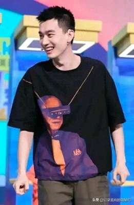 庞博身高(庞博的气质是阳光、干净、温暖、有趣。他是优秀的脱口秀演员)