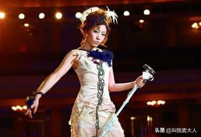 2009年,歌手陈琳为何选在前夫生日、二婚100天时跳楼自杀?