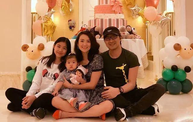 二胎产后六个月,章子怡辟谣怀三胎:嫁给汪峰后的她,完全变了样