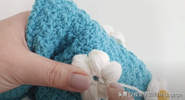 少女感爆棚的一款包包，花朵水桶包教程，春天背上它美美地出门吧
