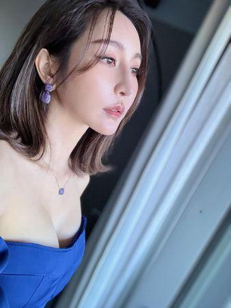 独/曾莞婷深夜突晒宝宝:家里新成员 网喊「哪时生的」本人回应