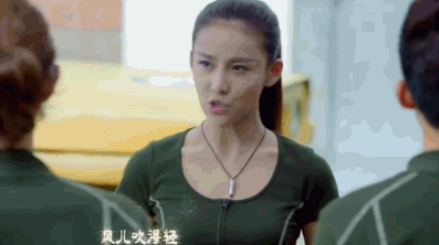 曾红极一时的贾青,却因爆“私生活混乱”人设崩塌,如今无戏可拍