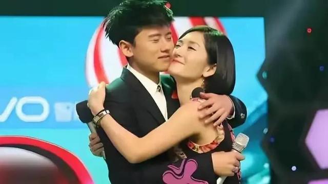 张杰和谢娜真挺会生的