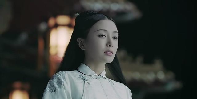 越“老”越美的6位女星,年轻时平平无奇,年纪大了反而美了