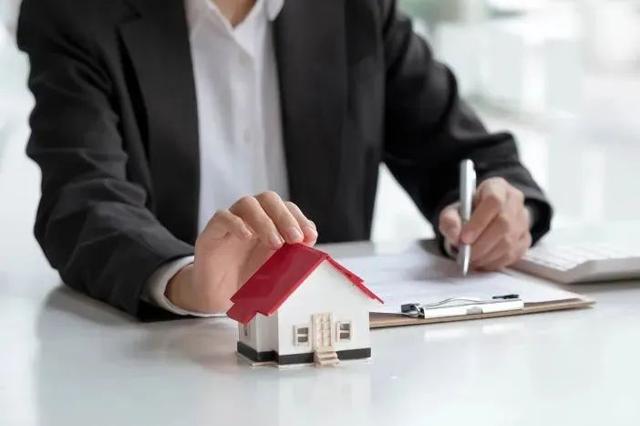 以居住权对抗执行?依法拍卖!