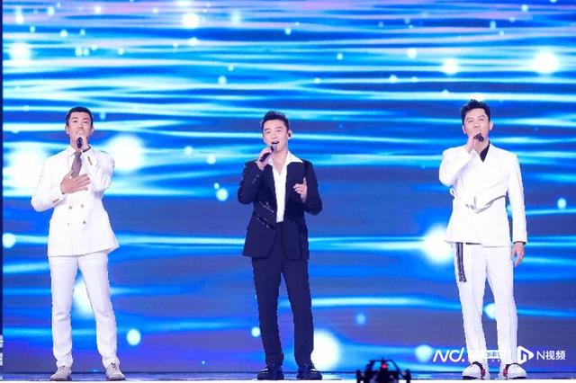 徐小凤赵雅芝汪明荃经典三连唱,“湾区升明月”唱遍怀旧金曲