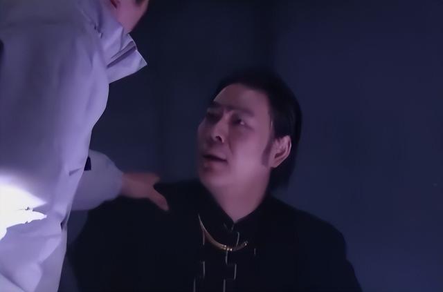 刑侦剧连载56:女星垃圾桶中惨死,凶手灵感竟是奔驰车