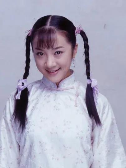 “电视圈景甜”李依晓的20年成名史,和她的隐秘情史