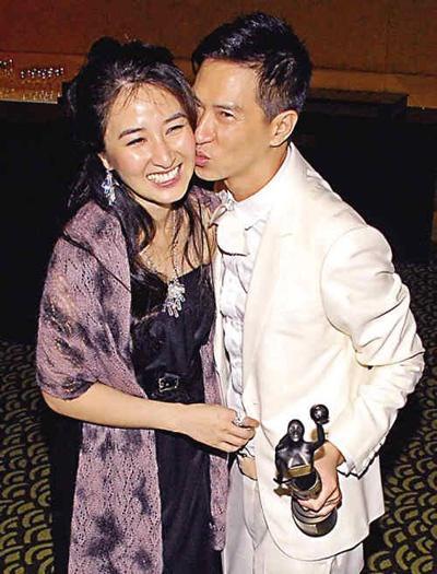当红时嫁给穷小子,相恋10年才结婚生子,如今丈夫早已是影帝