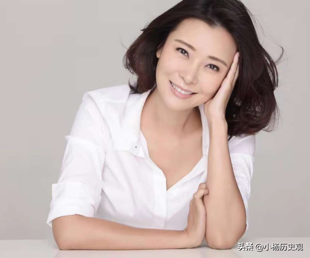 耿乐：和孔琳同居7年，转身爱上柯蓝，最后却娶了圈外女友为妻