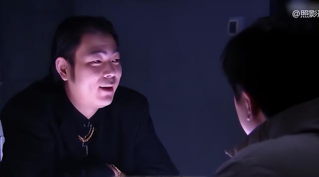 刑侦剧连载56:女星垃圾桶中惨死,凶手灵感竟是奔驰车