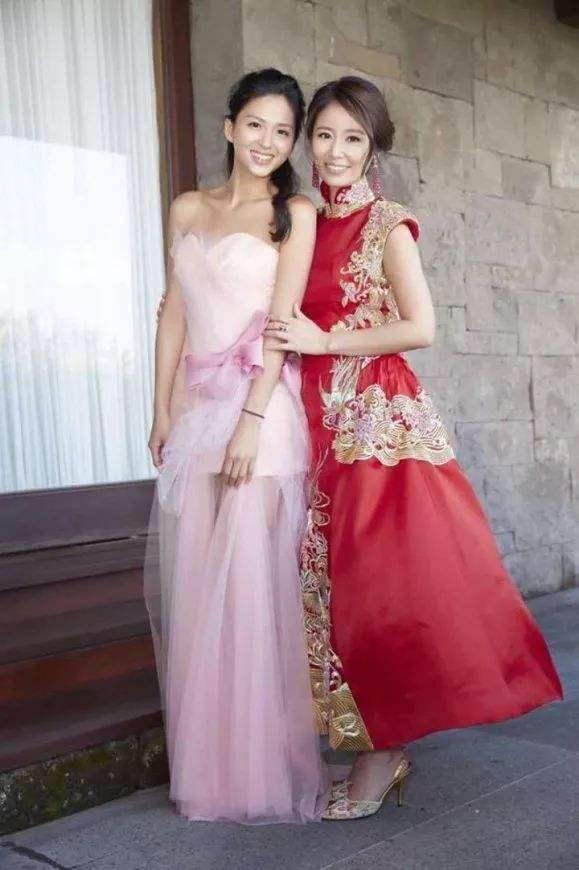基因遗传太强大,女明星貌美如花的姐妹,林心如妹妹比她还美