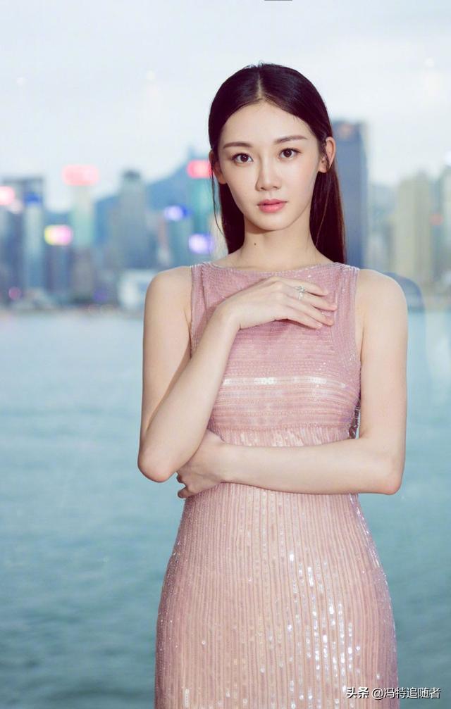 演员：苗苗，代表作品有电影《芳华》