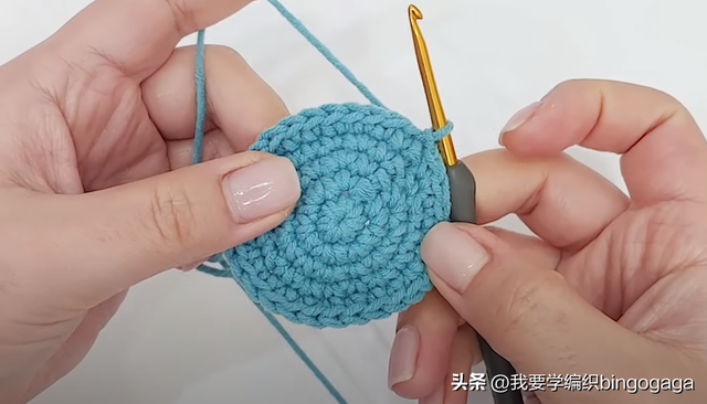 少女感爆棚的一款包包，花朵水桶包教程，春天背上它美美地出门吧