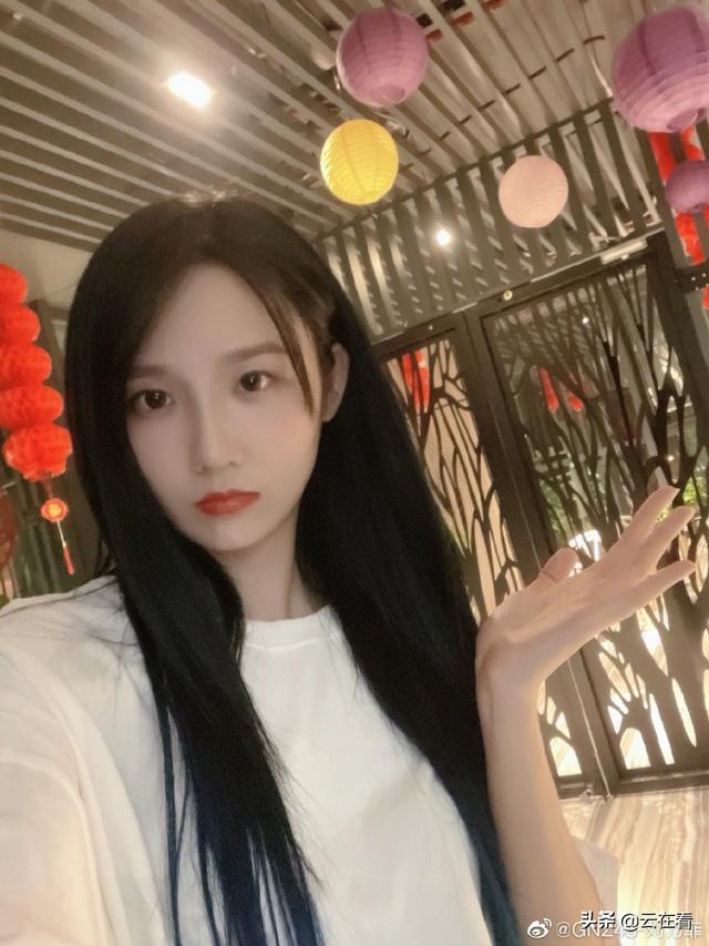 美女艺人GNZ48-刘力菲可爱美照欣赏,好看啊