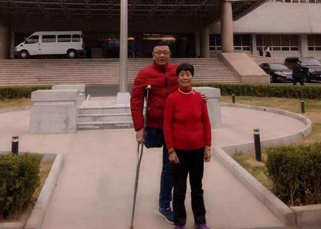最美岳母李慧芳:离婚7年前女婿车祸,她照顾8个月,还帮着谋出路