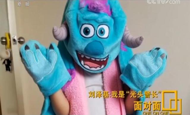 专访香港光头警长刘Sir:不到万不得已 我不会把枪指向他们