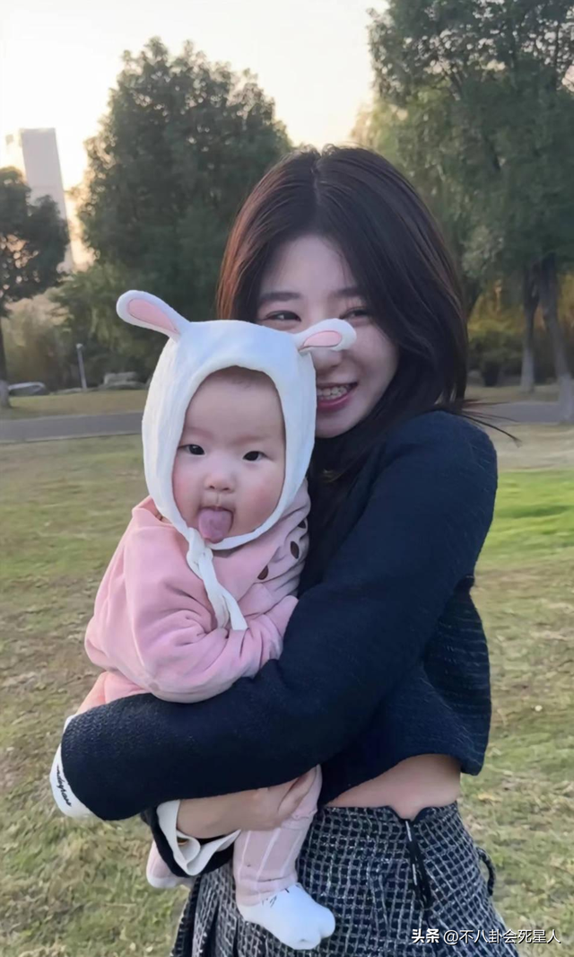 4位大龄未婚百亿富二代,未婚生子,女友换不断,40岁仍单身