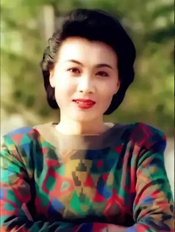 演员李缓缓:去世21年后,丈夫至今未娶
