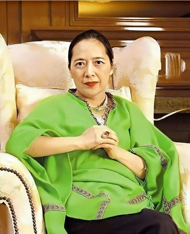 刘銮雄3个女儿：长女41岁无人敢追，次女改名，小女儿6岁身价80亿