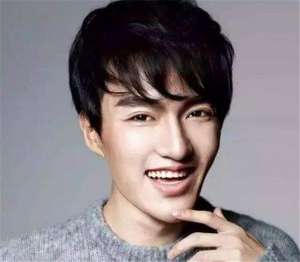 肖骁(肖骁为什么那么娘 肖骁的个人资料简介 肖骁自曝眨眼睛原因)