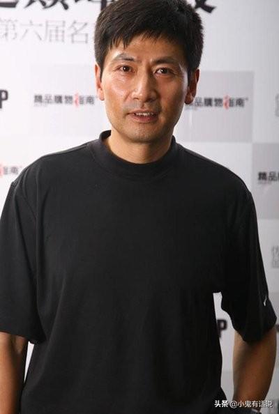 有颜值有演技的陆剑民出道32年不温不火,和妻子胡月恩爱28年