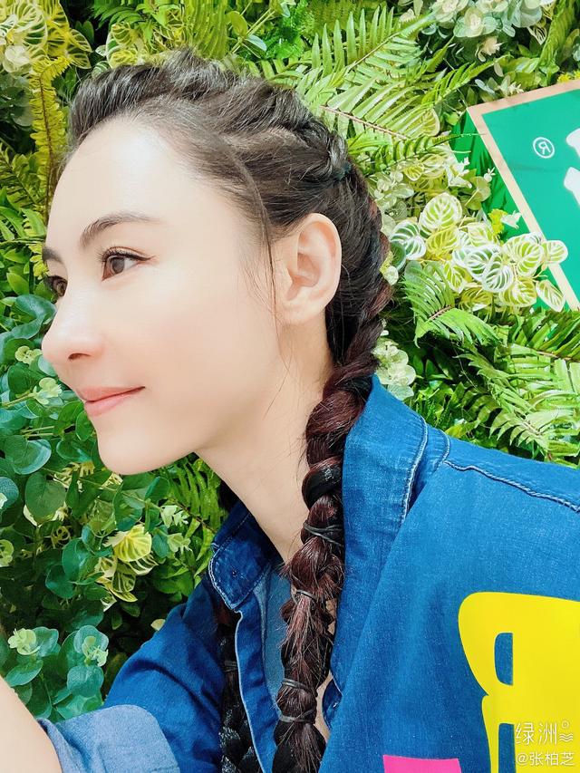 张柏芝PO侧脸辫子照！颜值被网友赞「重回18岁」：是柳飘飘